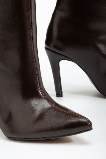 Ayakkabı Aşkı Kahve Kırışık Rugan Günlük Bayan Çizme