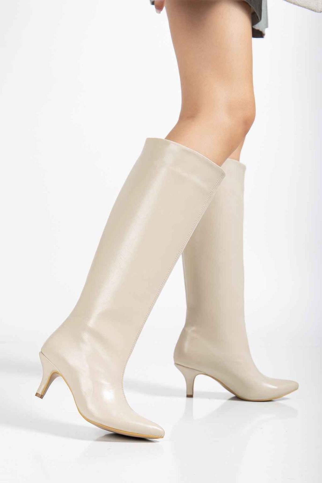 Ayakkabı Aşkı Syt-2025 Bej Kırışık Rugan Günlük Kadın Çizme