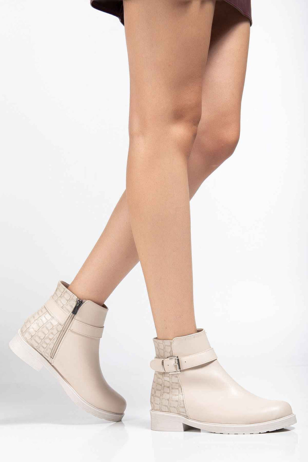 Ayakkabı Aşkı 165-204/1 Bej Kroko Toka Aksesuarlı Fermuarlı Günlük Kadın Bot