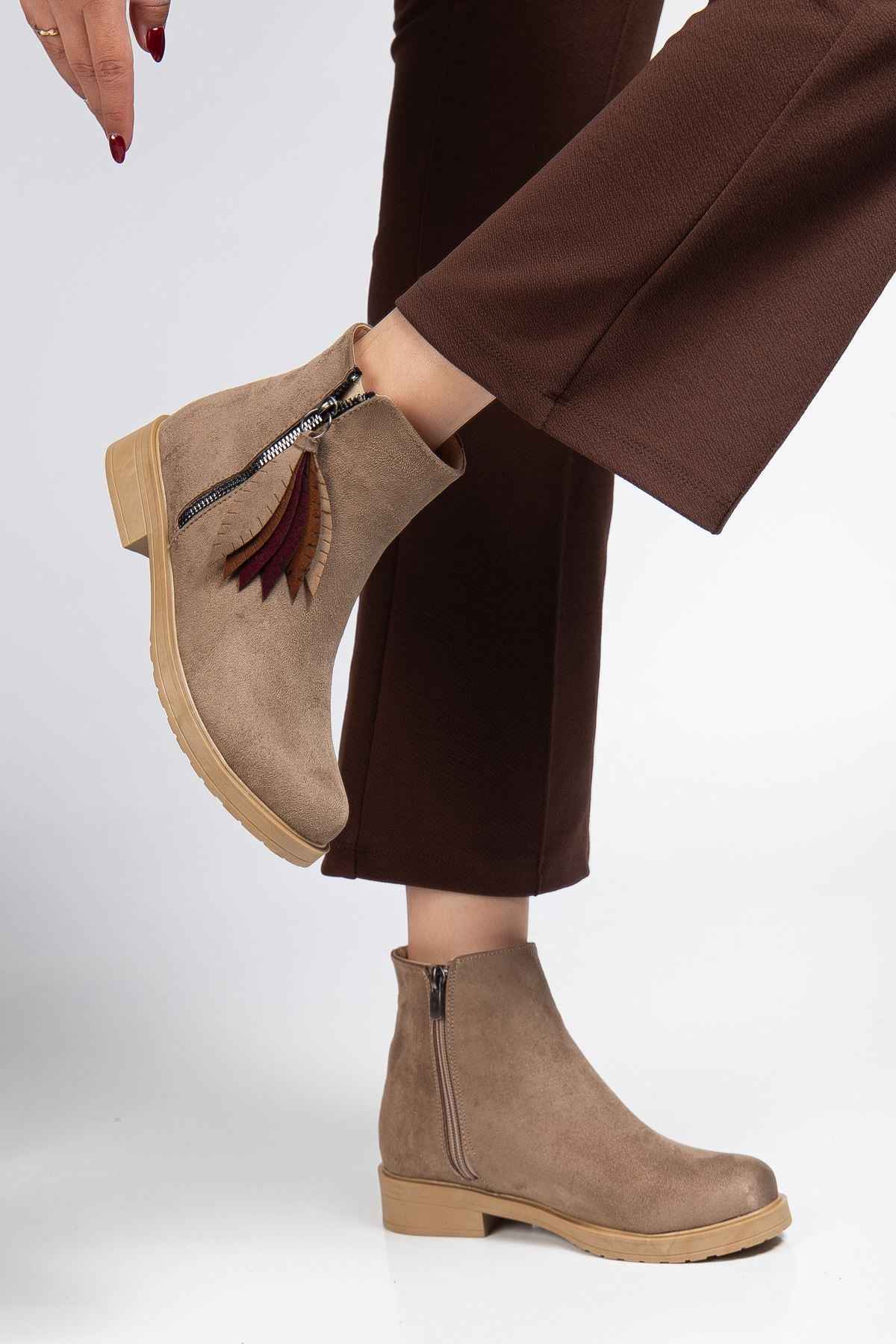 Ayakkabı Aşkı 165-205 Vizon Süet  Yaprak Desenli Fermuarlı Günlük Kadın Bot