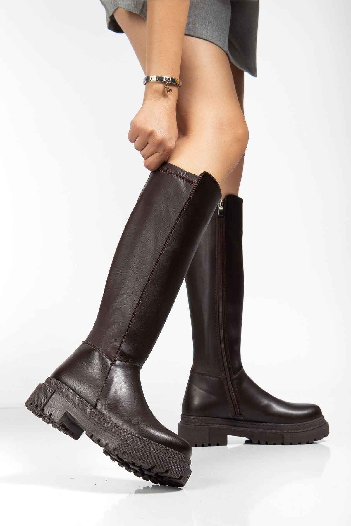 Ayakkabı Aşkı 812-300 Kahverengi Fermuarlı Günlük Kadın Çizme