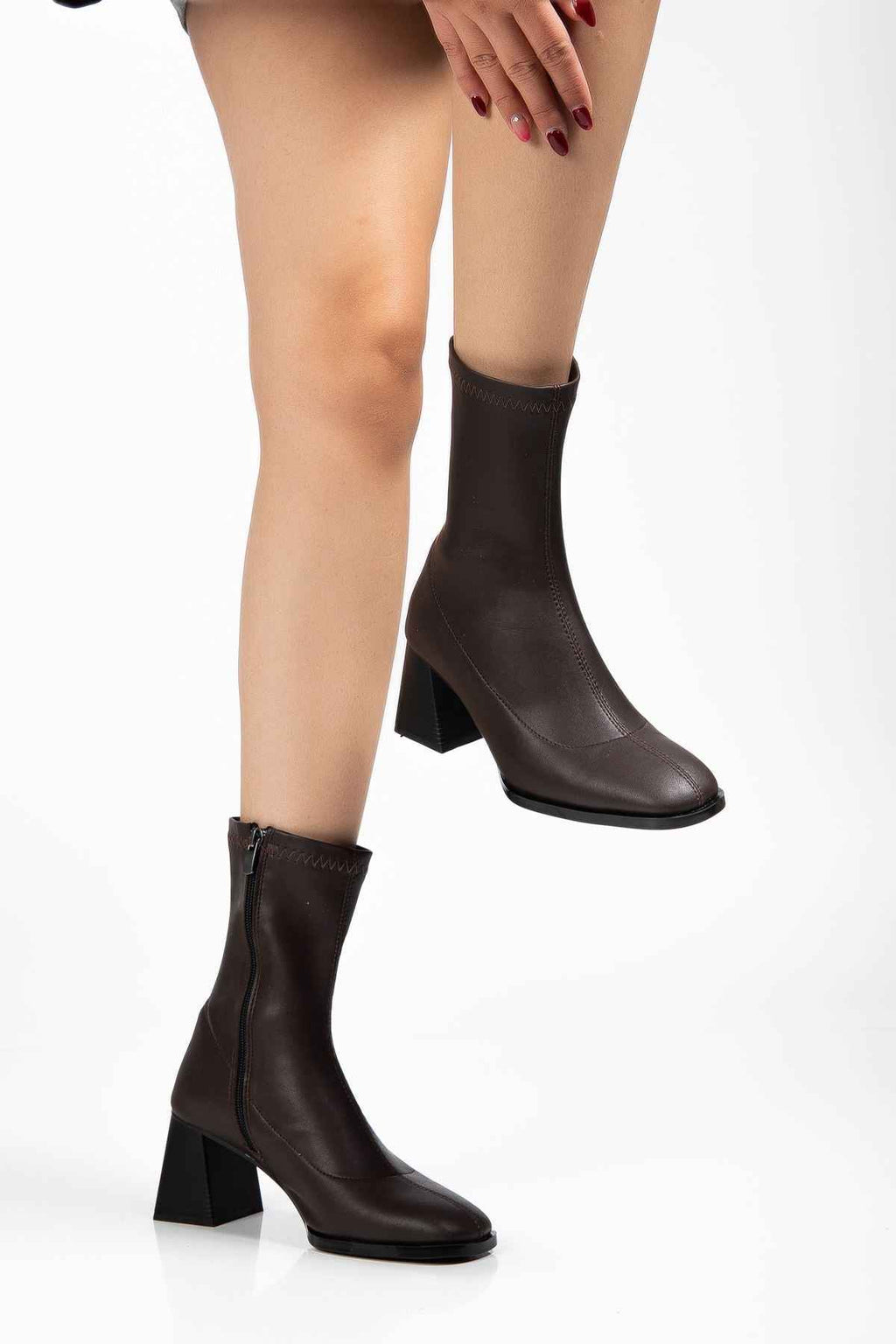 Ayakkabı Aşkı Hc-2700 Kahverengi Topuklu Fermuarlı Kadın Bot