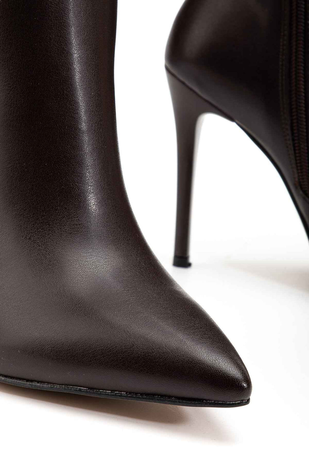 Ayakkabı Aşkı Ls-226 Kahve Cilt Fermuarlı Lastikli Ince Yüksek Topuklu Kadın Çizme